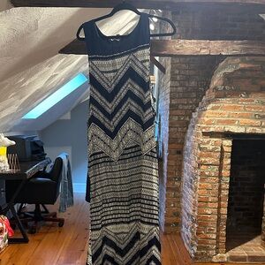 Chevron Patterned Navy and White Maxi Dress